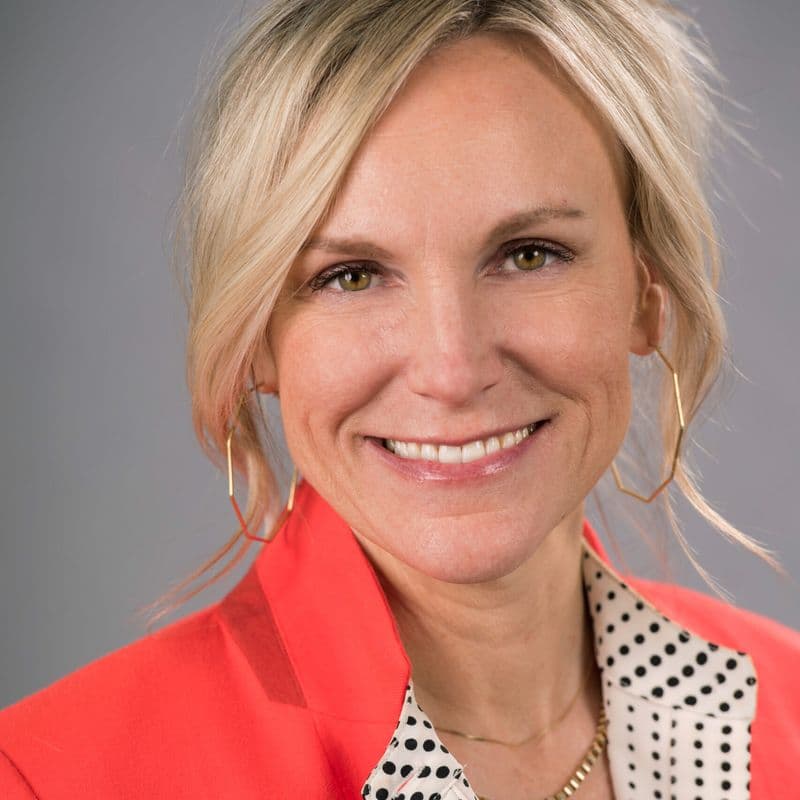 Kelly Masley headshot