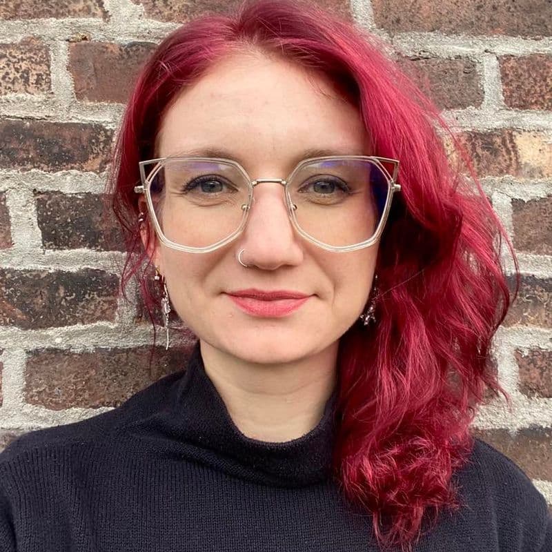 Emma Pliskin headshot